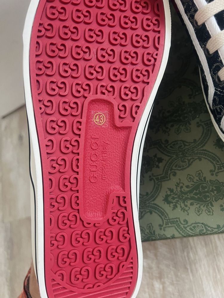 кецове Gucci