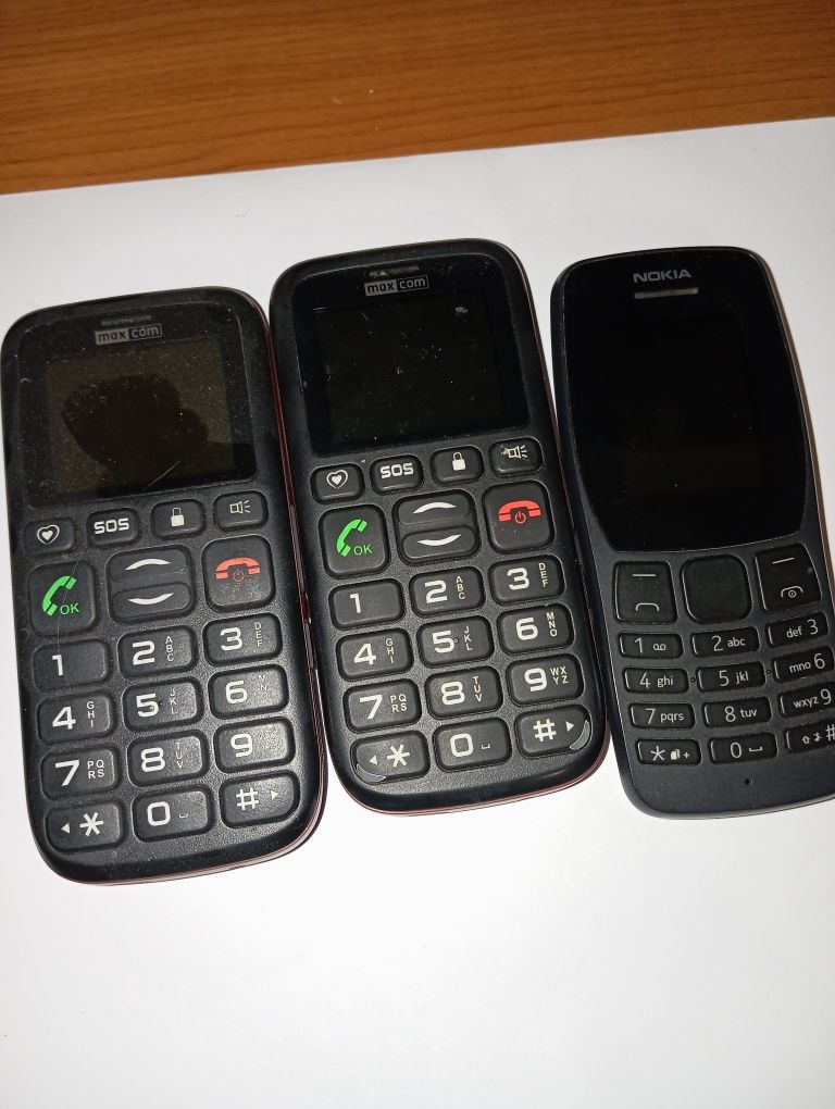 Telefoane stricate
