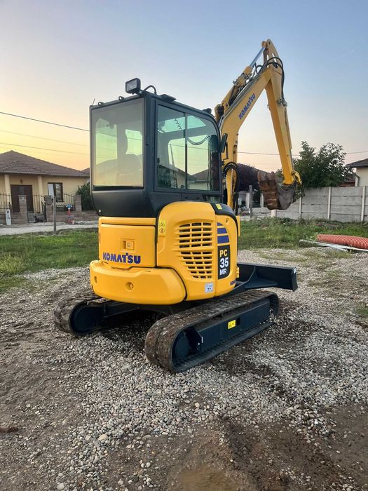 Miniexcavator komatzu ,3,8 T,2021