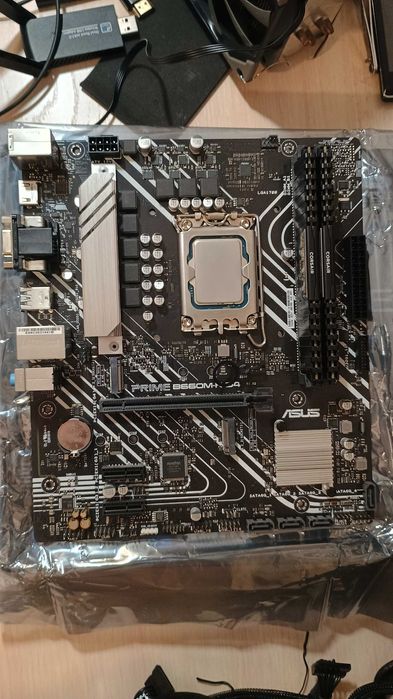 Комплект 12400F + Asus PRIME B660M-K D4 + 32GB RAM Corsair 3600cl18