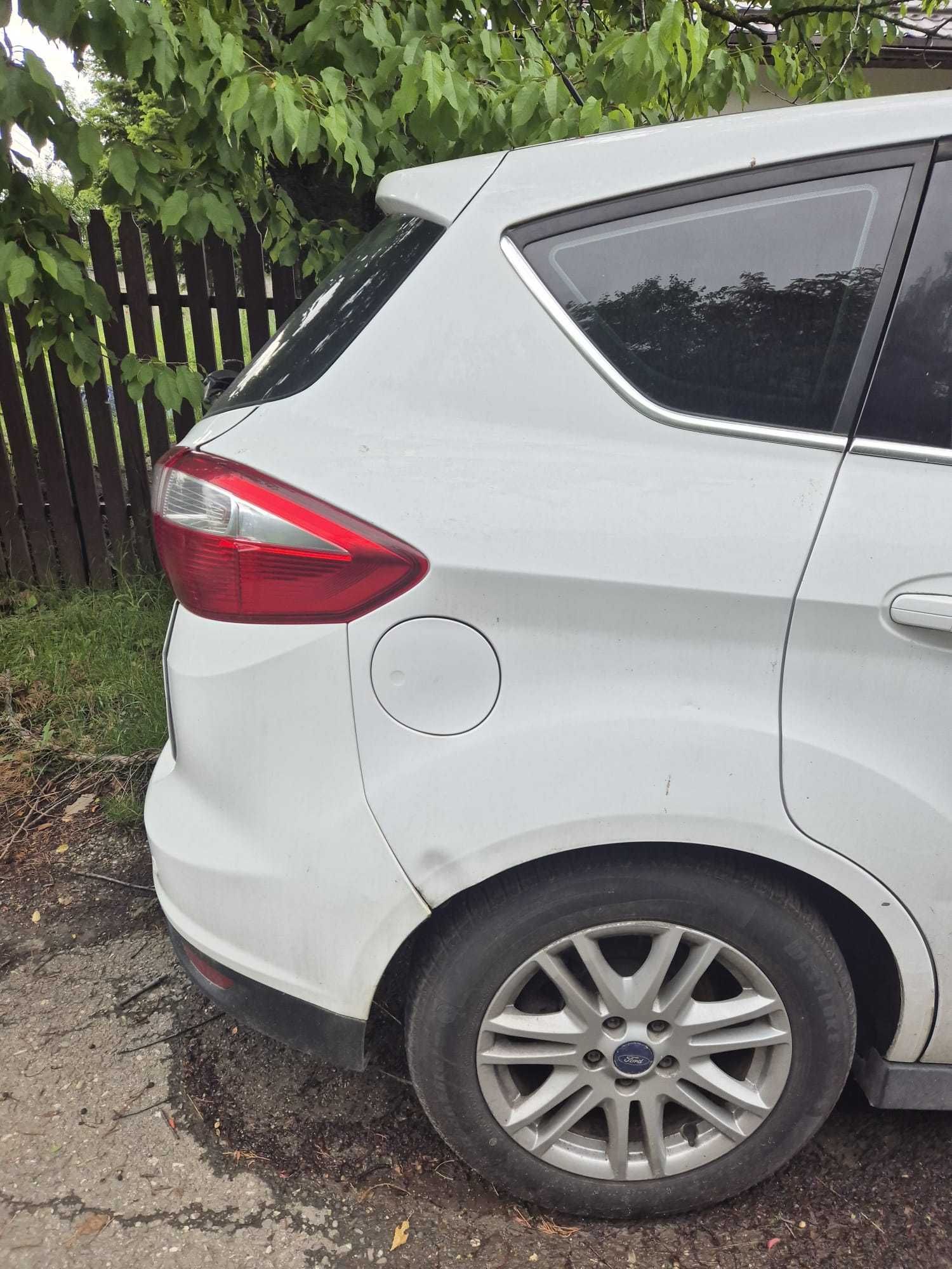 CITESTE ANUNTUL inainte sa SUNI / DAI  C Max 2012  2.0 TDCI