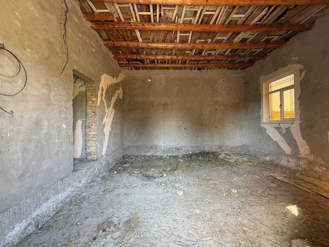 TAYYOR 12 sotiqli hovli sotiladi