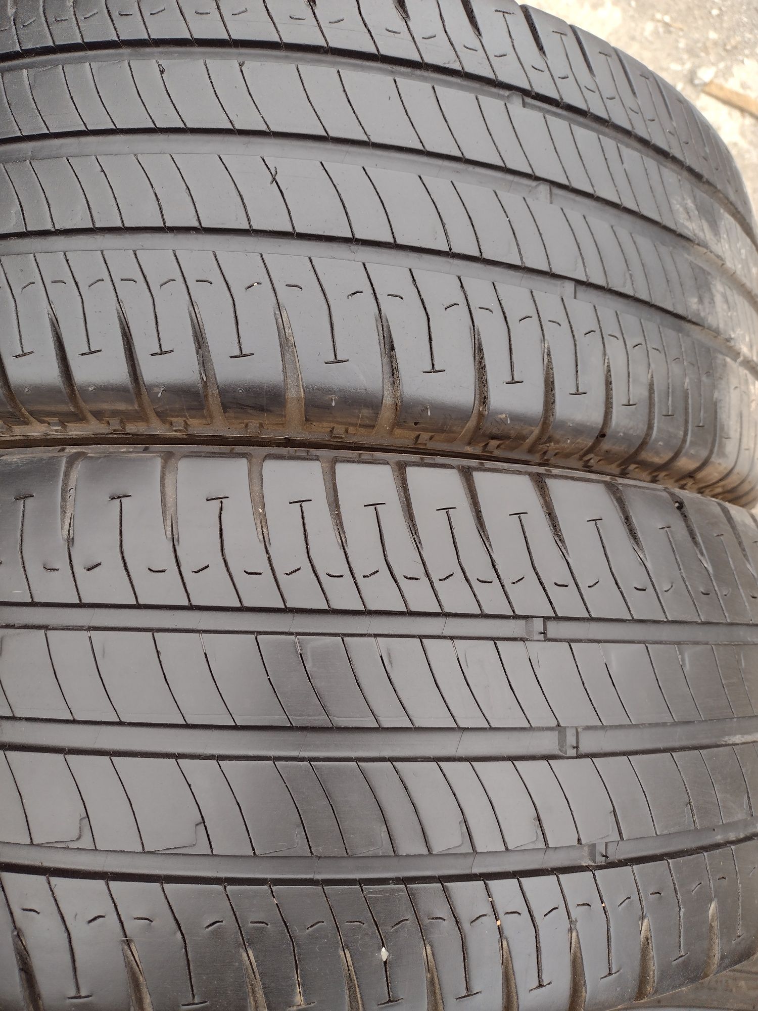 Michelin Agilis 2бр.235/65/16С дот3517