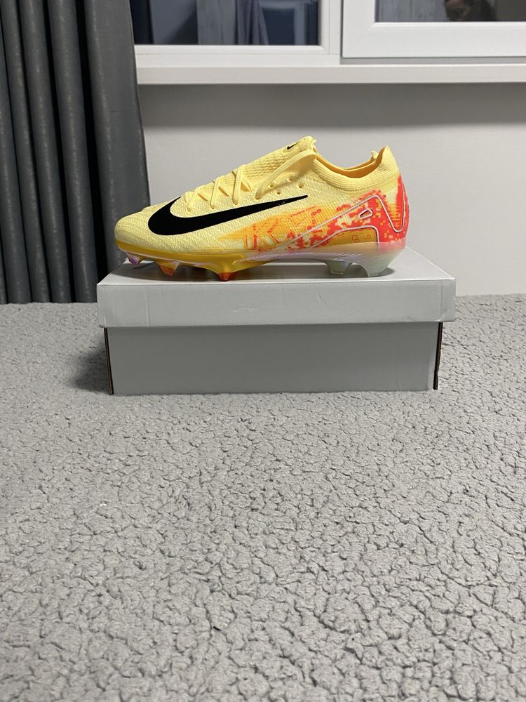 Бутонки Nike Kylian Mbappe edition