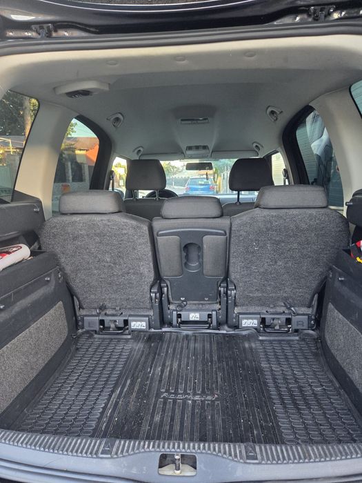 Skoda Roomster 1.9TDI 105CP, an 2008, fără gram de rugina, impecabila
