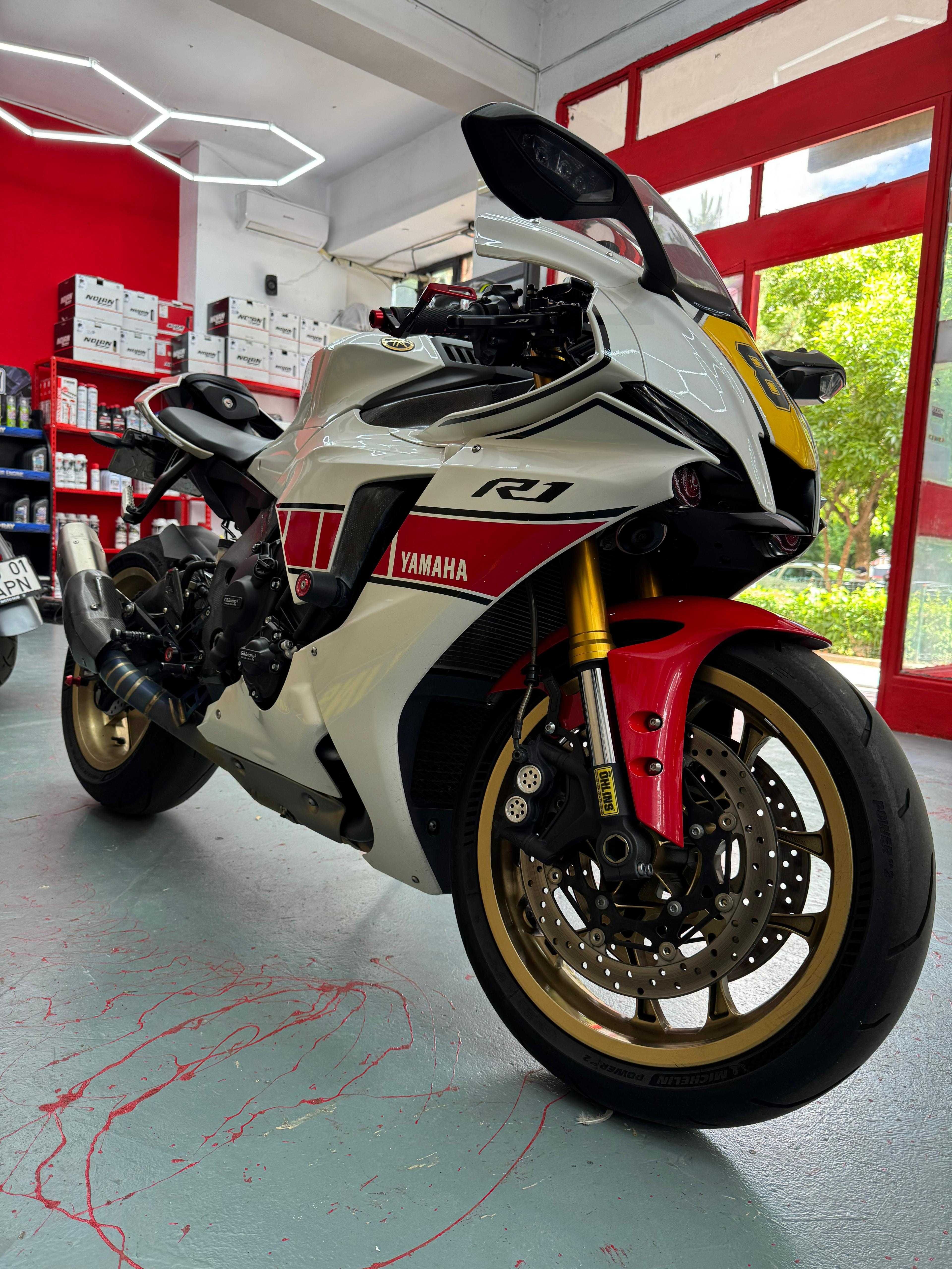 Yamaha R1 2023 60th aniversarry