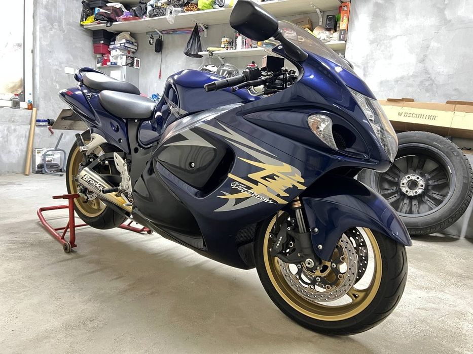 Продаётся мотоцикл Suzuki Hyabusa