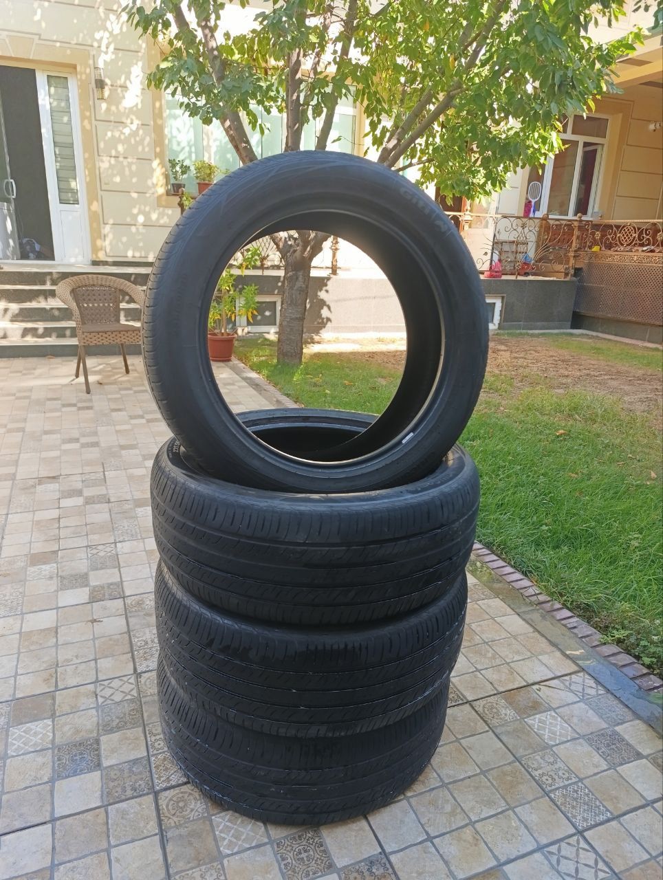 Шины R19 50/235 Giti Comfort