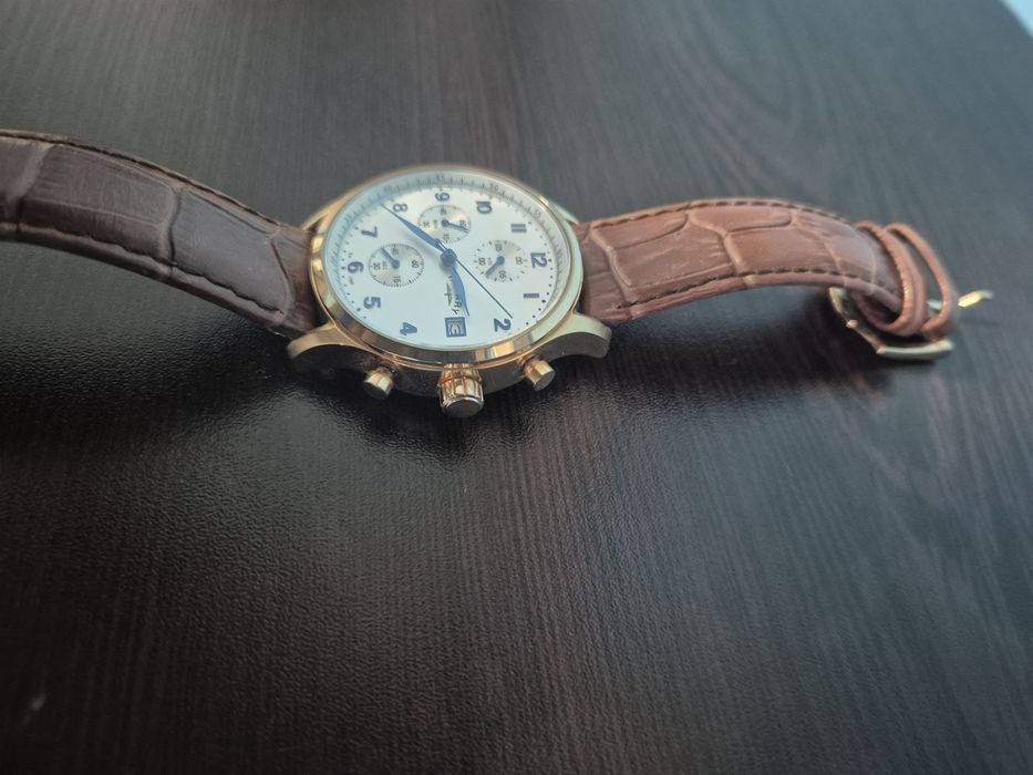 Ceas barbatesc Rotary