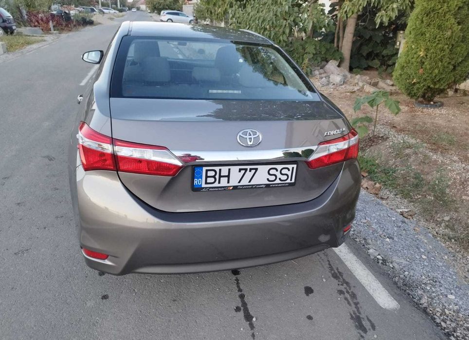 Toyota Corolla 1.33 BENZINA+GPL