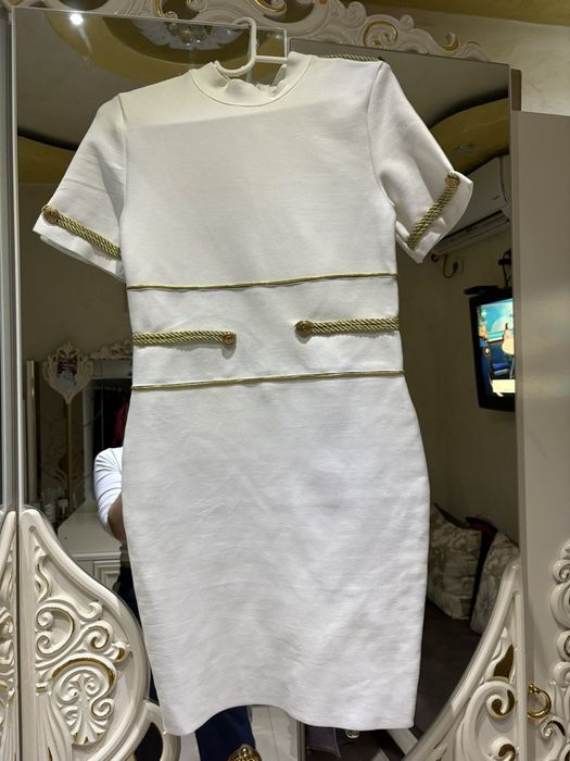 Бандажна рокля размер Л