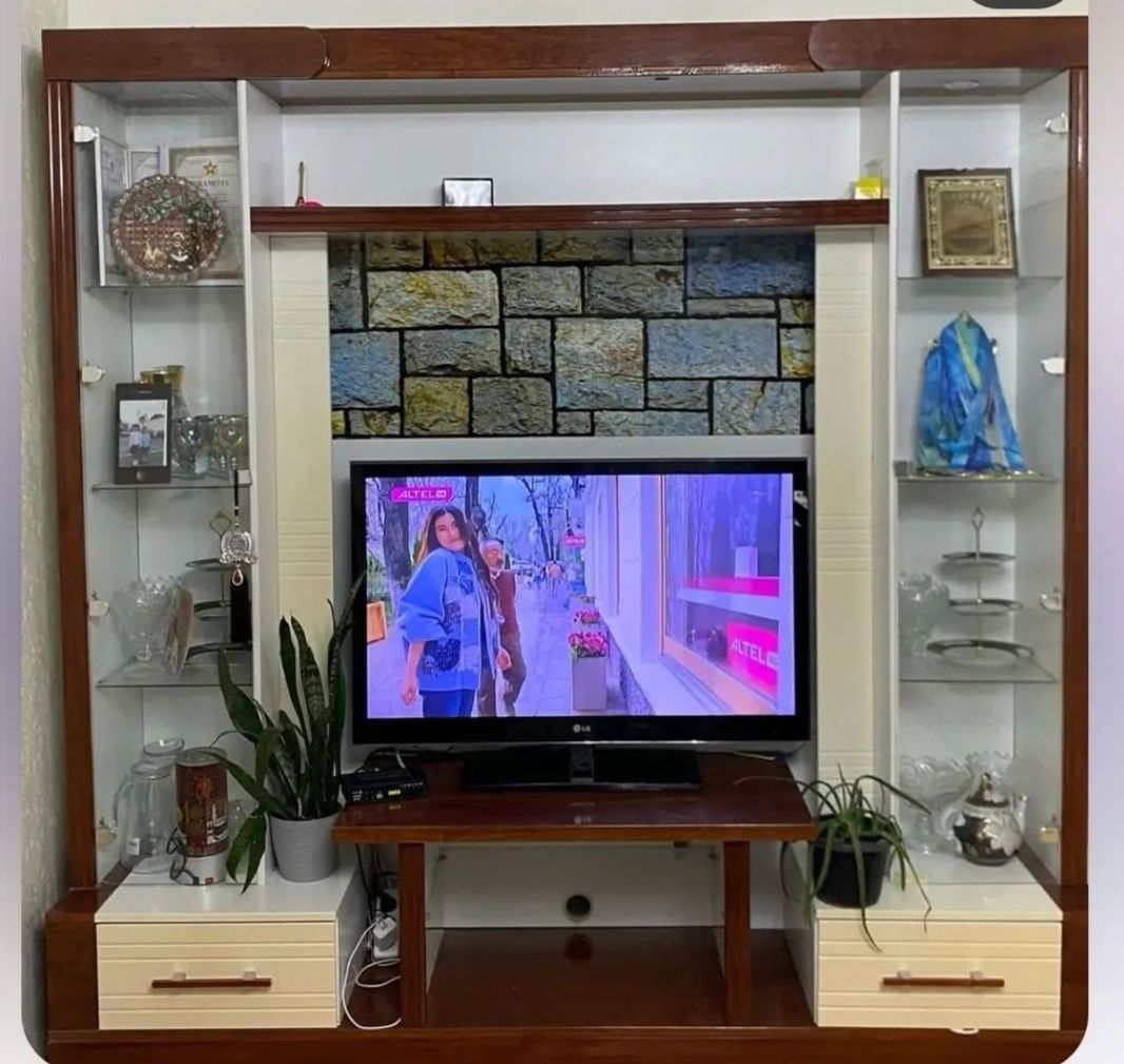 Подставка под телевизор б/у