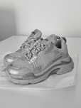 Adidași balenciaga triple s