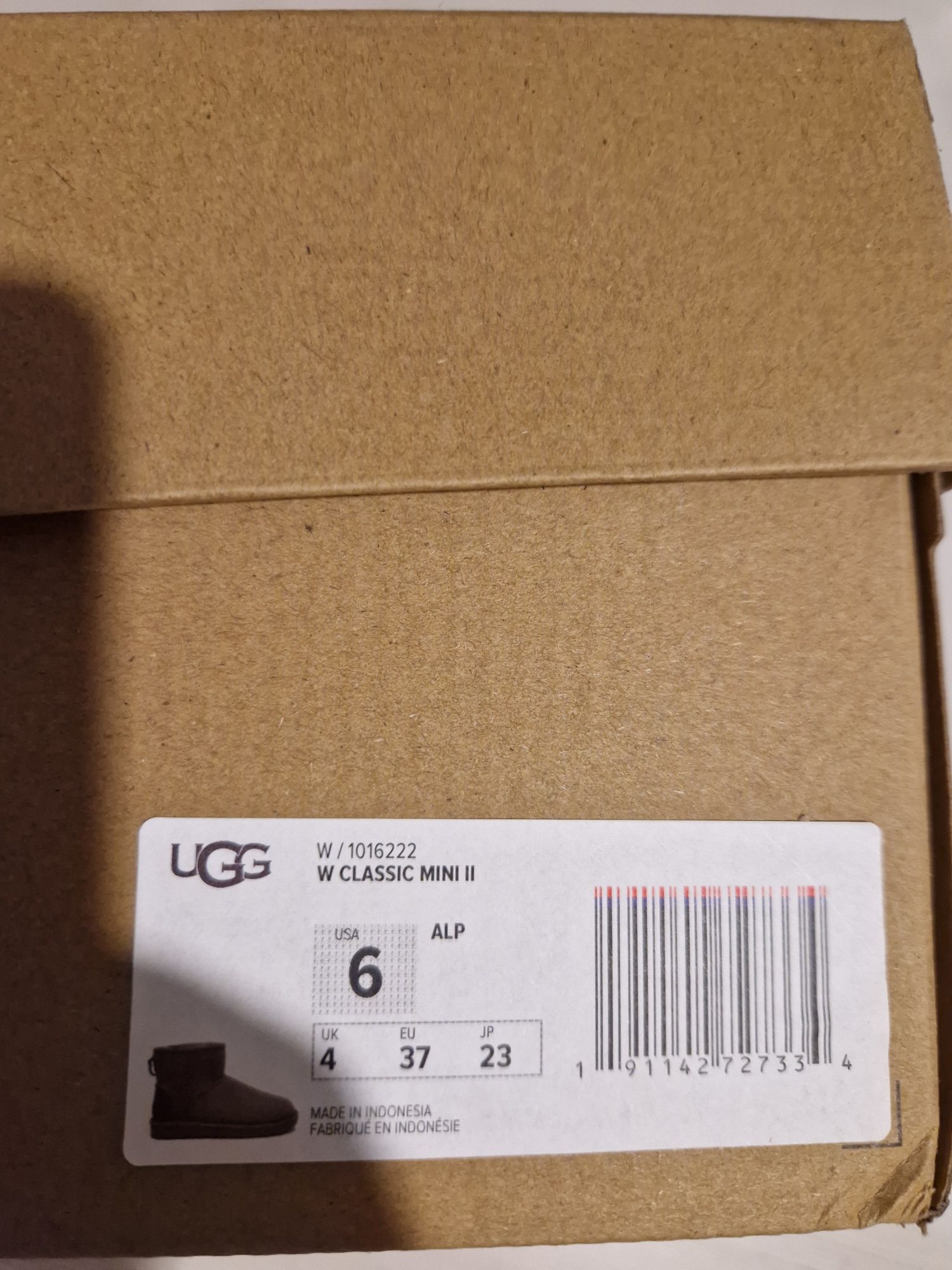 Ugg Classic Mini II