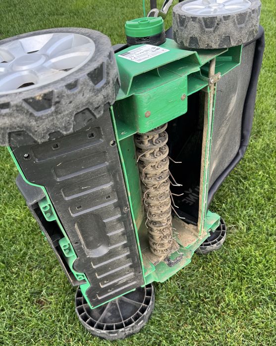 Scarificator/aerator electric plus cadou trimmere