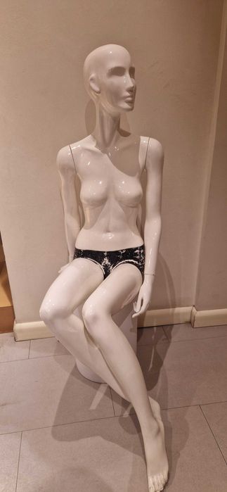 Manechine dama din fibra de sticla