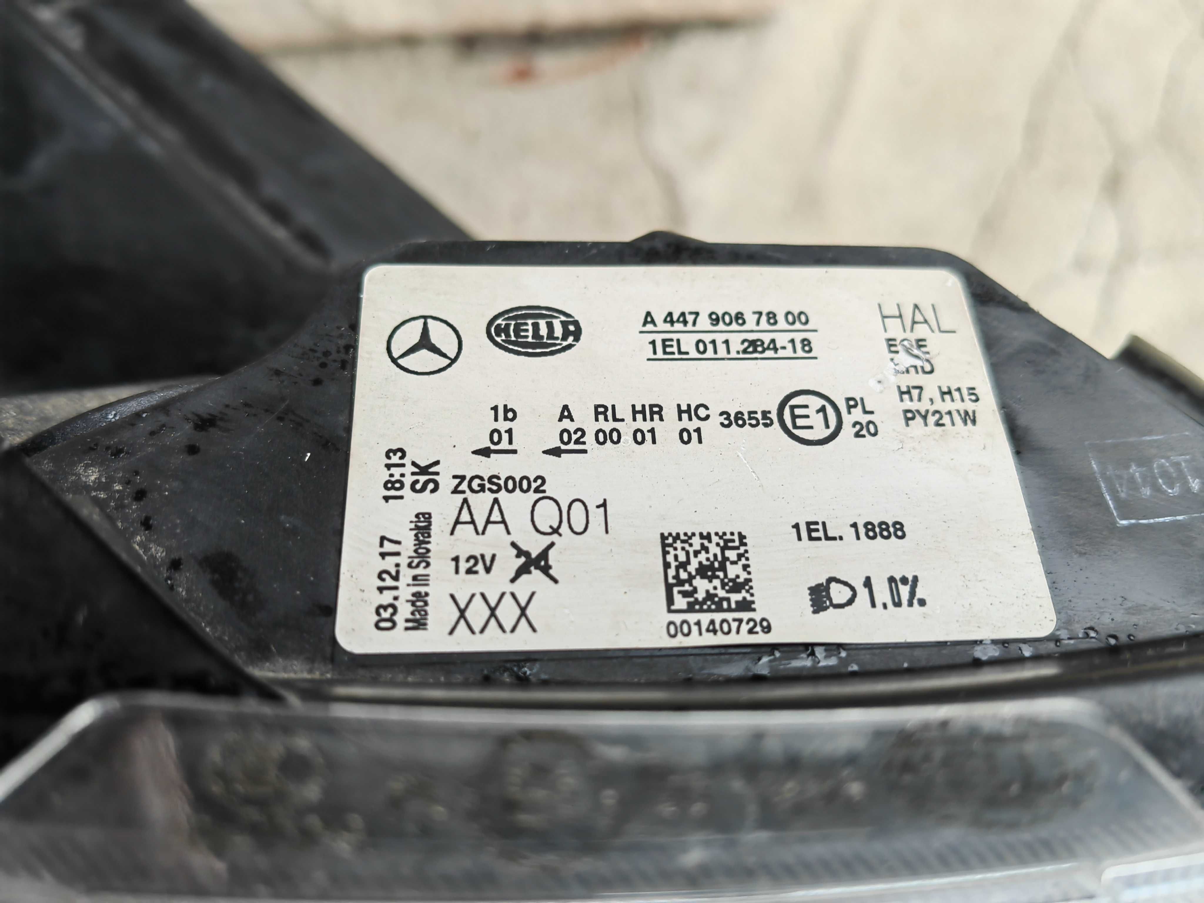 Фар Mercedes Vito W447 десен/ Фар Мерцедес Вито W447 Оригинален