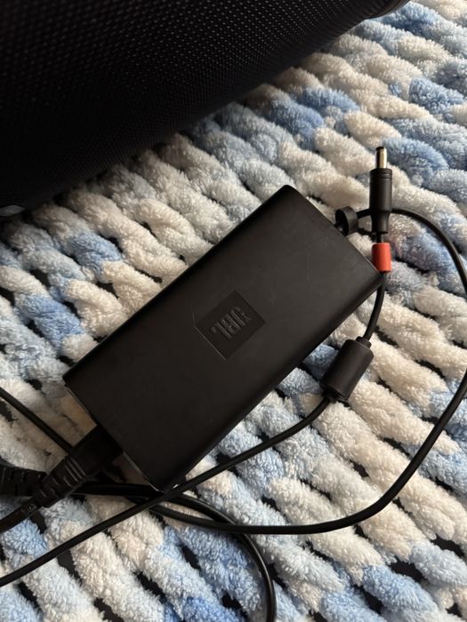 Jbl boombox 2 не bose bang olufsen sony philips shake harman