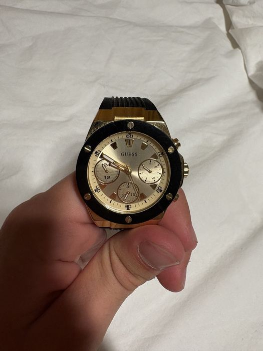 Ceas Guess ATHENA GW0030L2