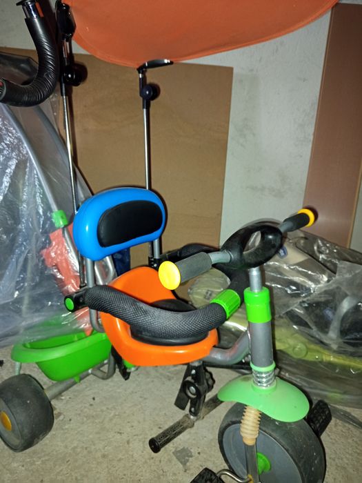 Проходилка,Стол за хранене и триколка