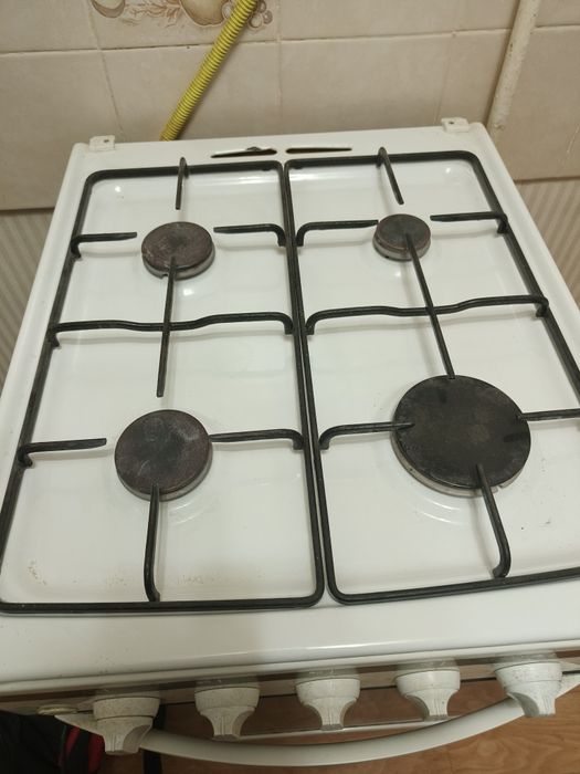 Газовая плита с автоподжигом фирмы Zanussi