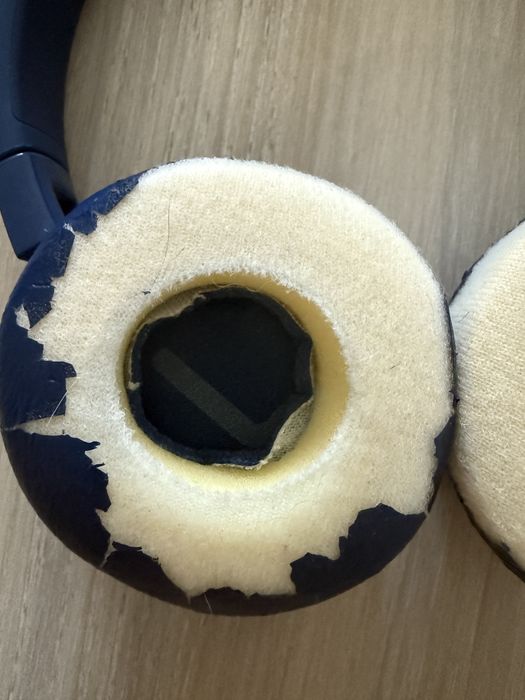 Безжични слушалки JBL 520BT