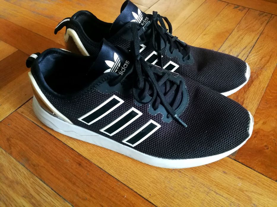 Adidași *Originali* Mărime 43.5 (27.5cm)