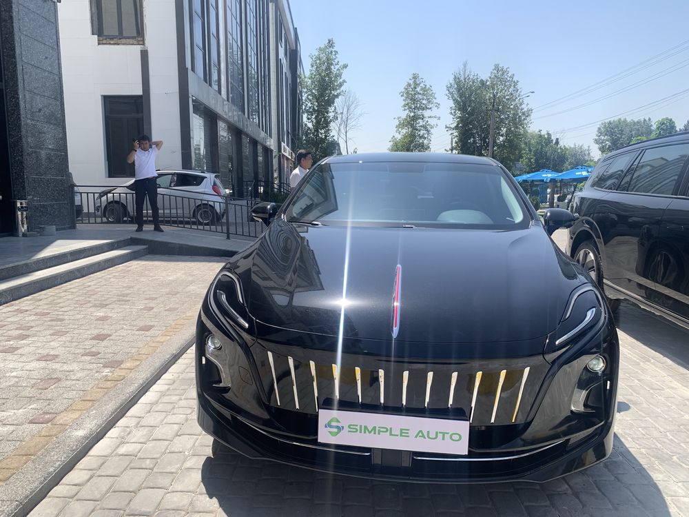 Hongqi EQ-M5 450, 16800