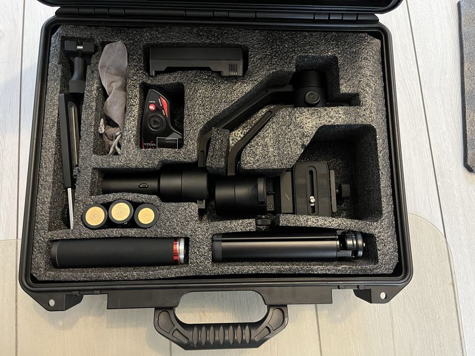 Stabilizator DSLR Gudsen Moza Air 1
