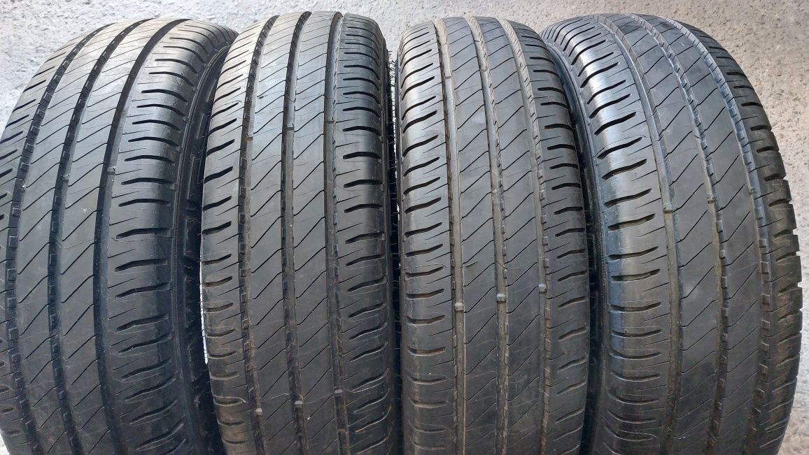 Нови гуми за Бус 205/75/16 C Michelin Agilis 3 4 броя