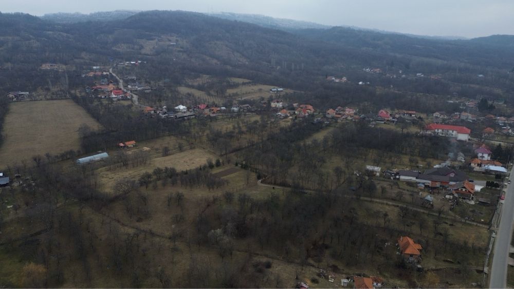 Vand teren intravilan 2193 mp in Jud. Arges, Com. Poienarii de Muscel