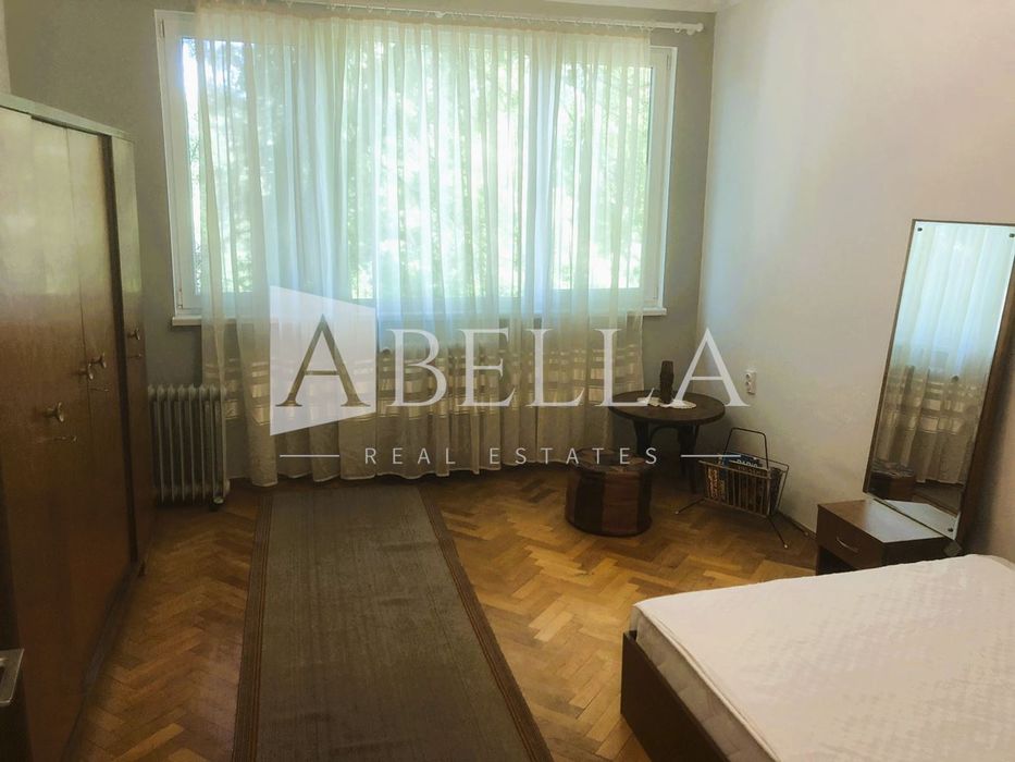 3-стаен в София-Яворов площ 100 цена 1200