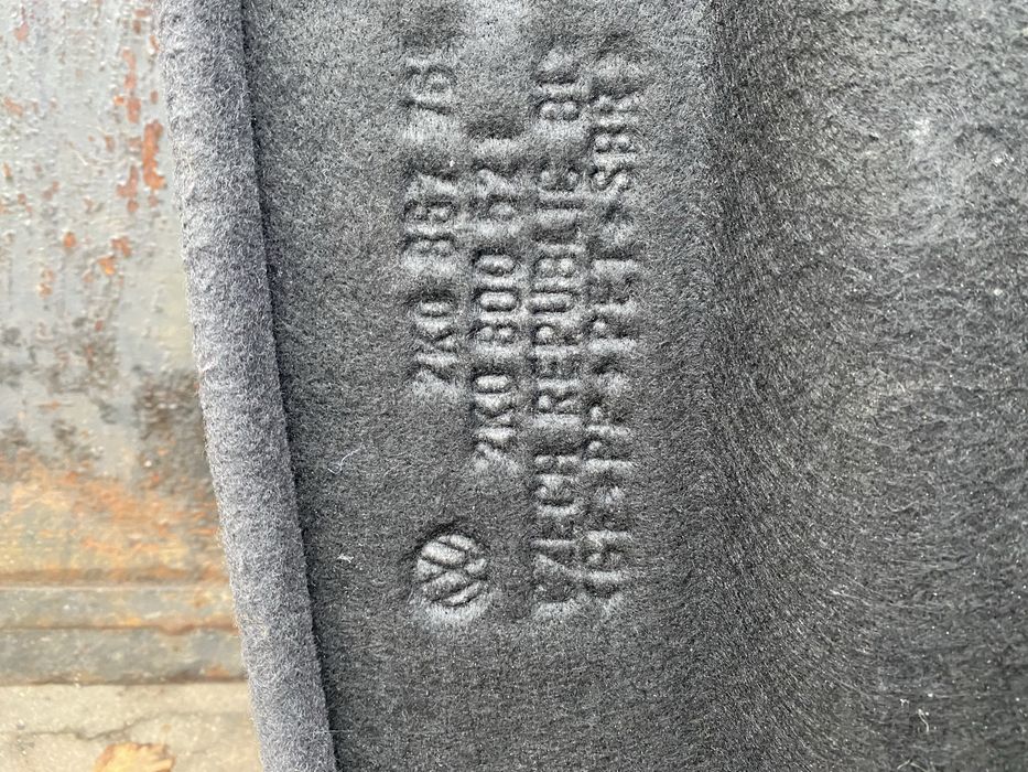 Кора за VW Caddy