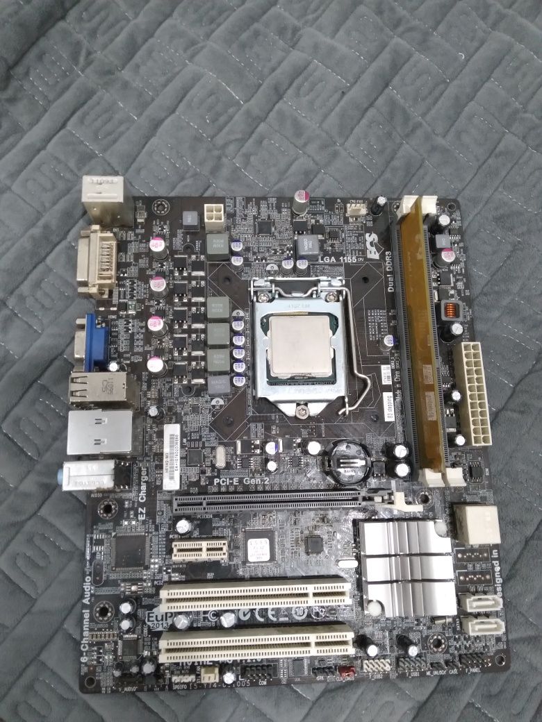 Продам материнскую плату ECS H61-H2-M3