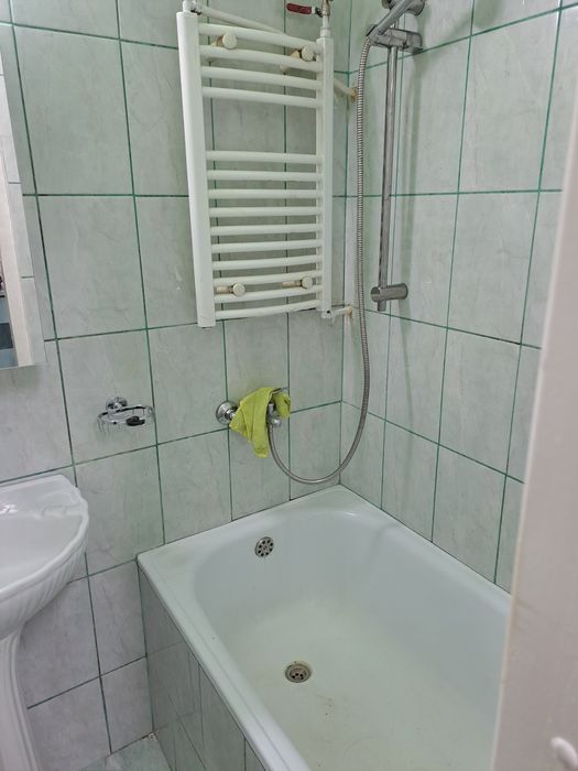 Închiriez garsoniera in Cantemir