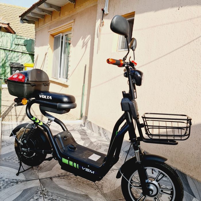 Scuter electric ..