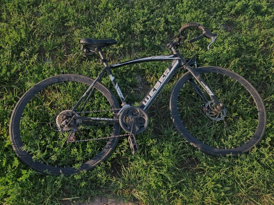 продаю шоссейный велосипед