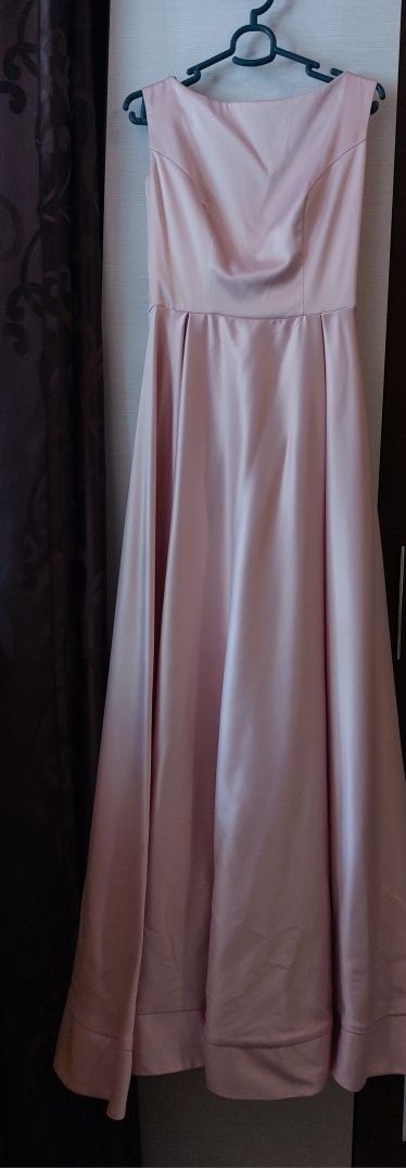 Rochie de seara lunga cu spatele gol S-M roz