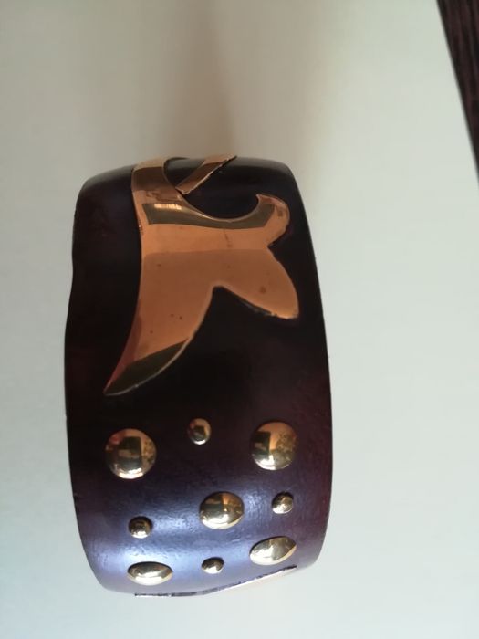 Bijuterie brățară lemn cadou obiect decorativ