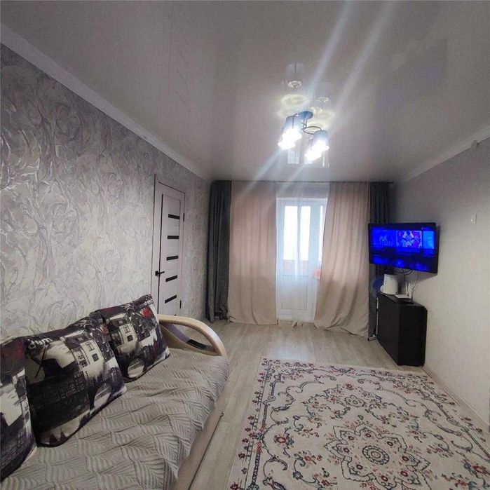 Продаю 2 комн. квартиру с ремонтом по ул. Шерубай Батыра.