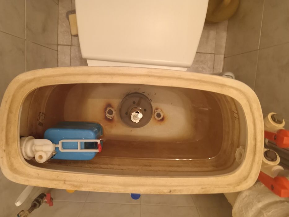 Поддержанный туалет