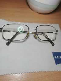 Ochelari progresivi cu lentile ZEISS si rame de titan firma Charmant