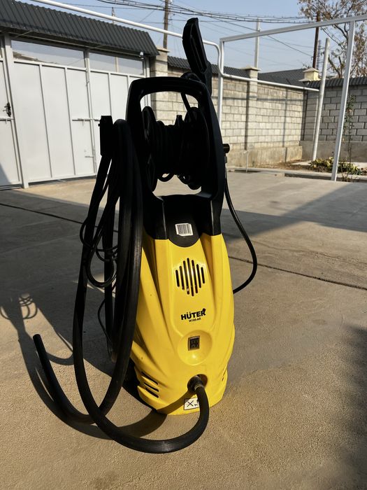 Продается для Мойки машины  почти не пользовались