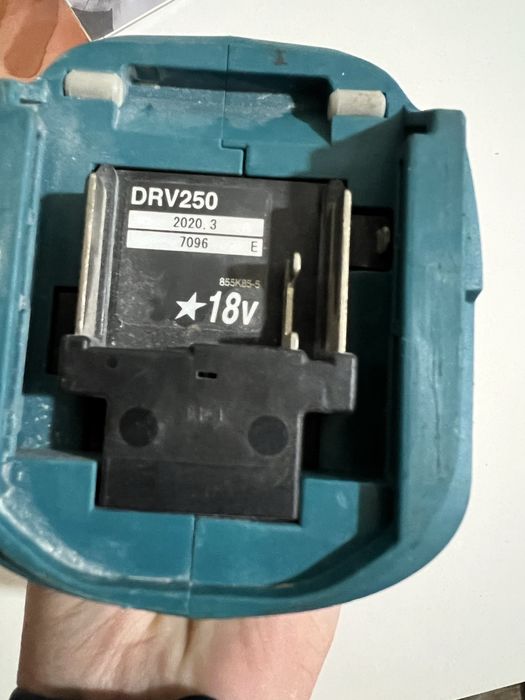 Makita DRV250 – Pistol nituri 18V, Brushless, Ø6.4 mm