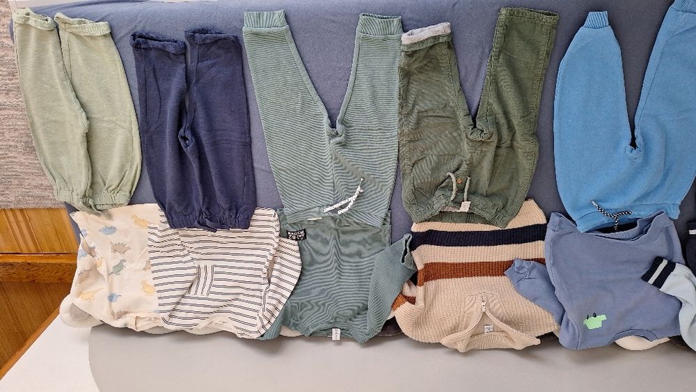 Compleu set bluza si pantaloni h&m lupilu 86