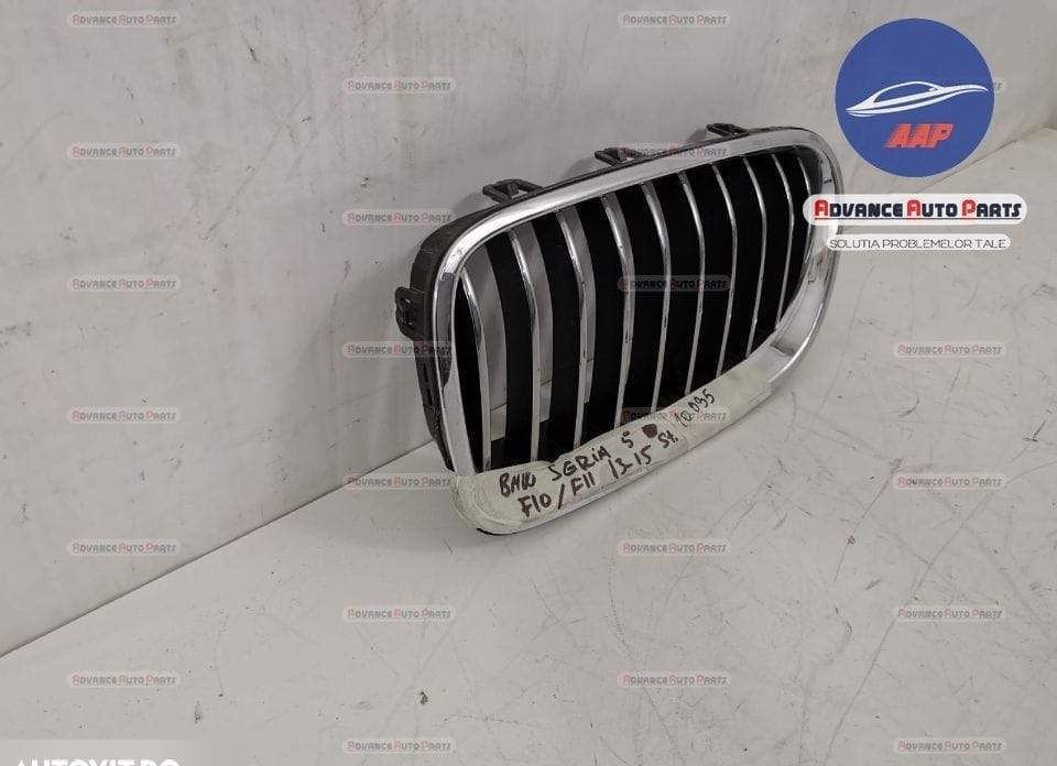 Grila nara stanga originala BMW  Seria 5  F07/F10/F11 [facelift] [2013