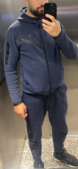 Vand hanorac Nike Tech marimea M