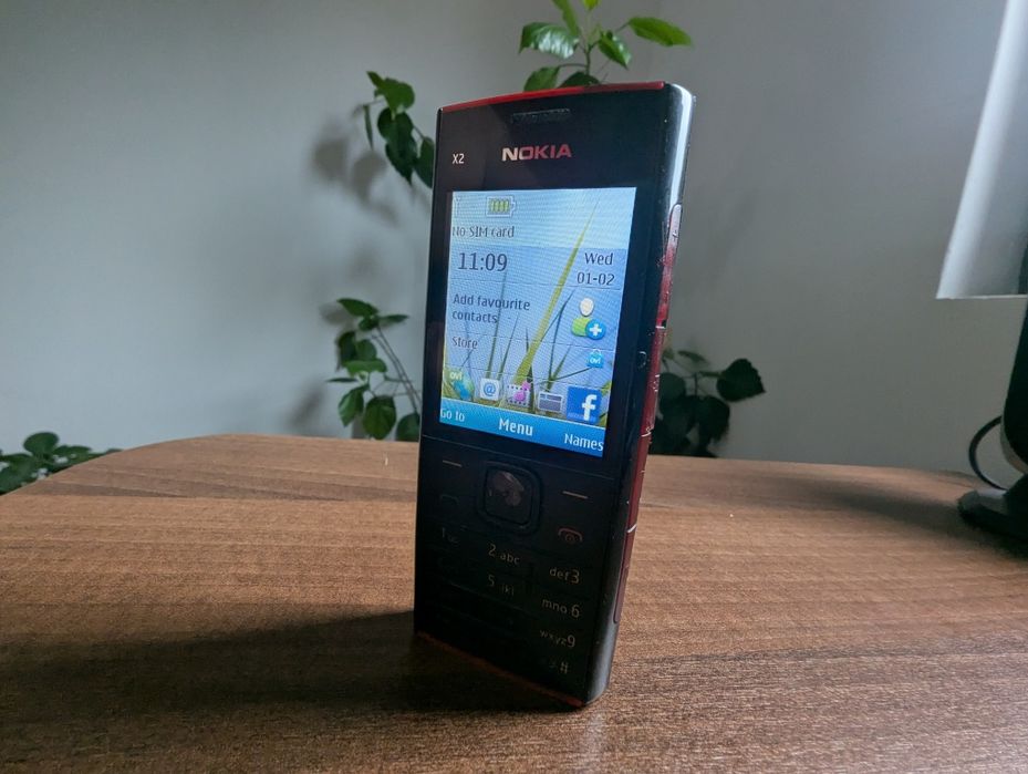 Vând Nokia x2 că nou