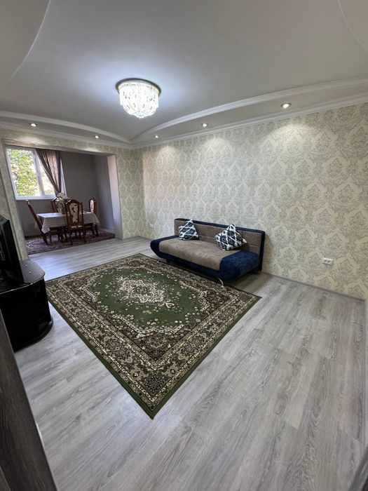 Продается 3х ком кв-ра на ул. Юсуф Хос Ходжиба, ор-р: парк Бабура,80м²