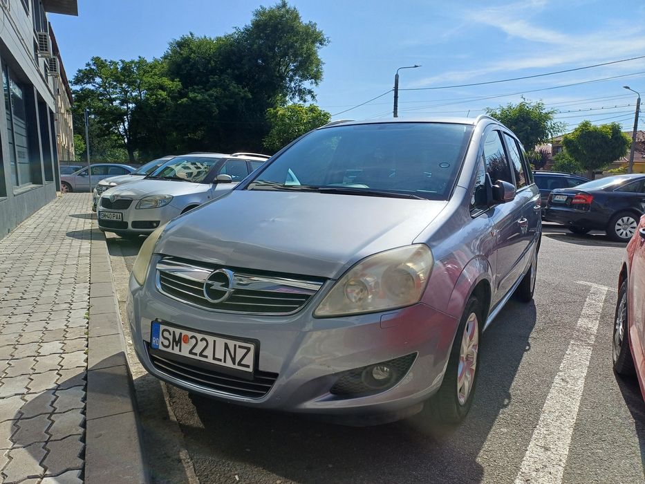 Vând Opel Zafira B (7 locuri)